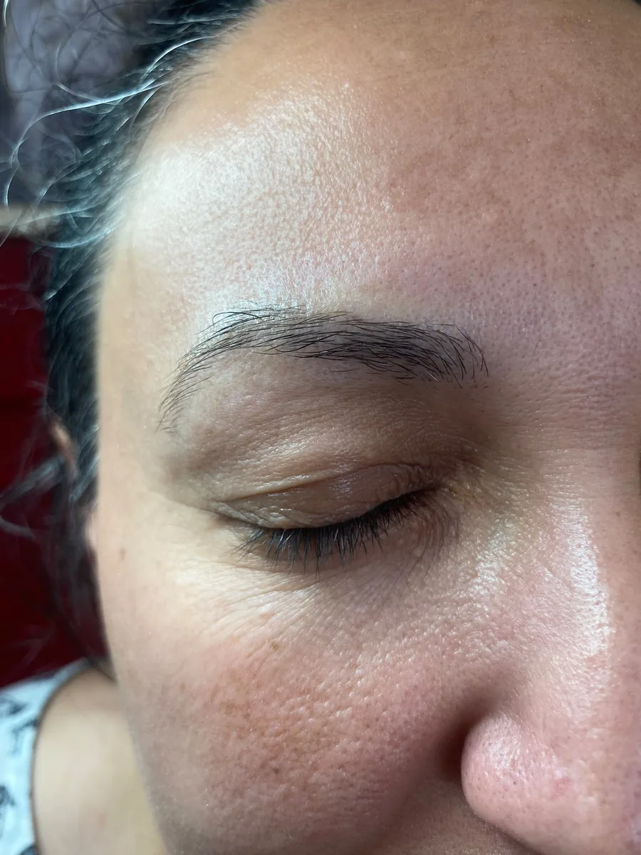 Microblading & kaş tasarımı öncesi